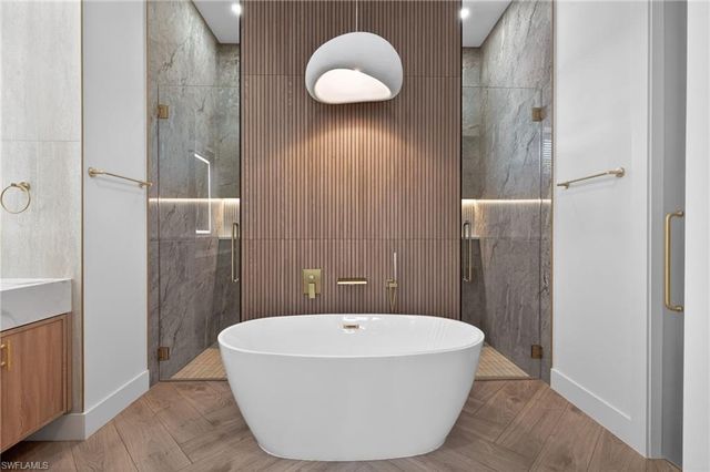 3327 NW 2nd TER, Cape Coral, FL 33993