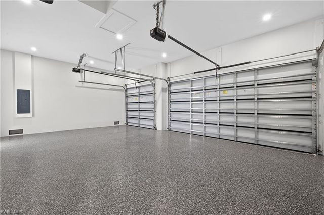 3327 NW 2nd TER, Cape Coral, FL 33993