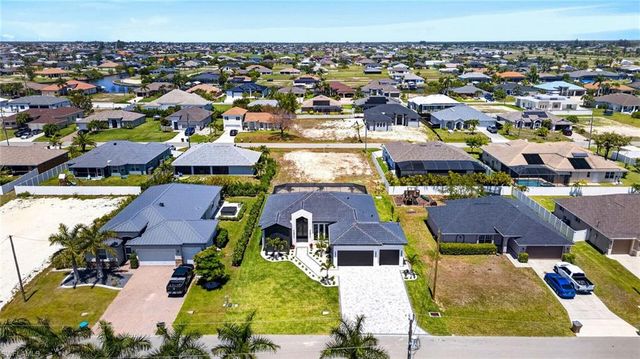 3327 NW 2nd TER, Cape Coral, FL 33993