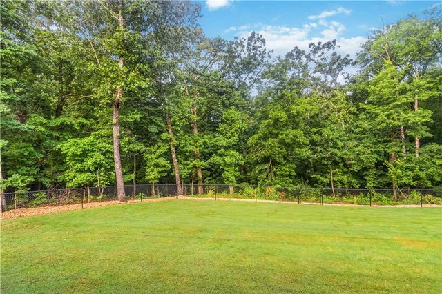 26 Lockerbie Drive, Bella Vista, AR 72715