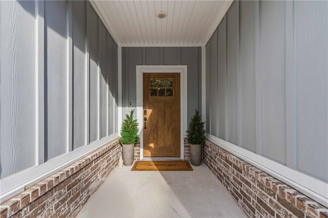 26 Lockerbie Drive, Bella Vista, AR 72715