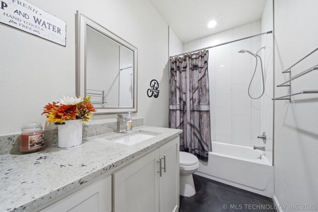 11210 W 178th Street North, Skiatook, OK 74070