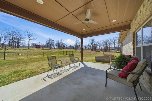 11210 W 178th Street North, Skiatook, OK 74070