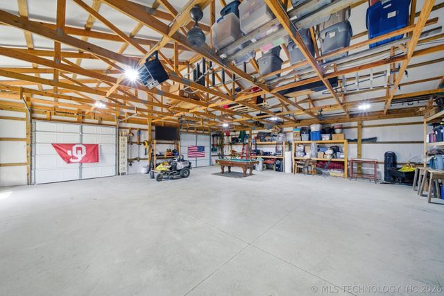 11210 W 178th Street North, Skiatook, OK 74070
