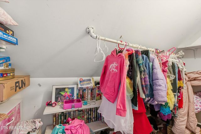 1450 Dalton St, Alcoa, TN 37701