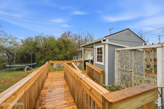 1450 Dalton St, Alcoa, TN 37701