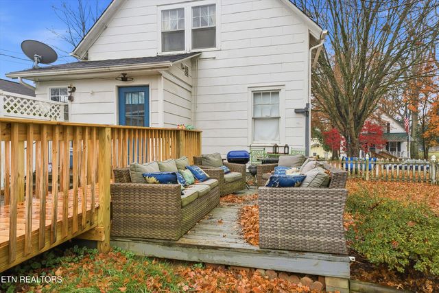 1450 Dalton St, Alcoa, TN 37701