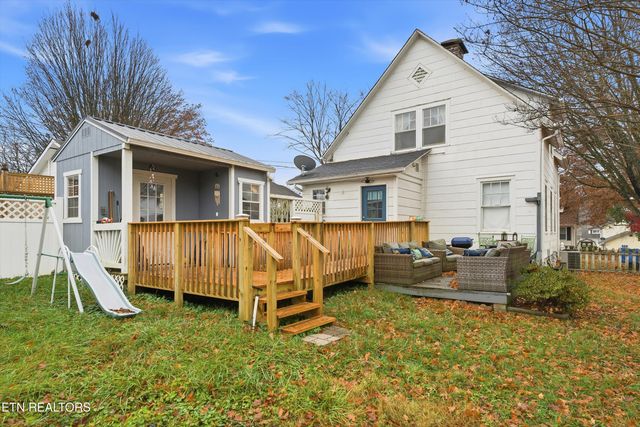 1450 Dalton St, Alcoa, TN 37701