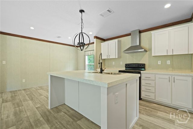 223 Maple Rd NE, Ludowici, GA 31316