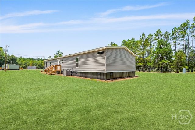 223 Maple Rd NE, Ludowici, GA 31316