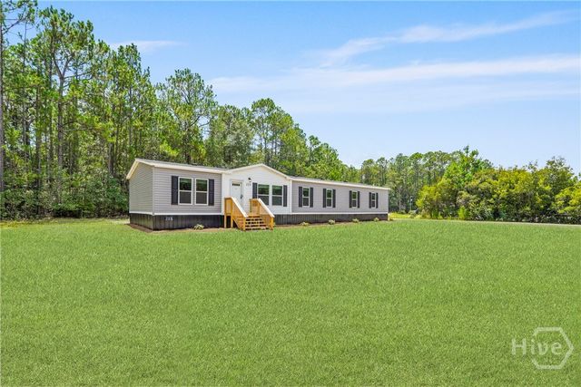 223 Maple Rd NE, Ludowici, GA 31316