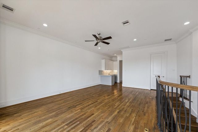 1301 Peden Street, Houston, TX 77006
