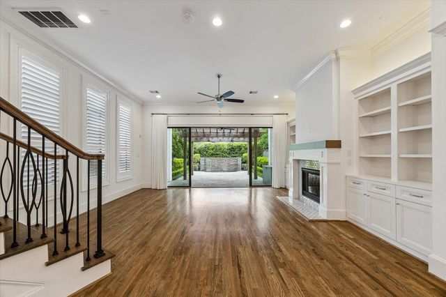 1301 Peden Street, Houston, TX 77006