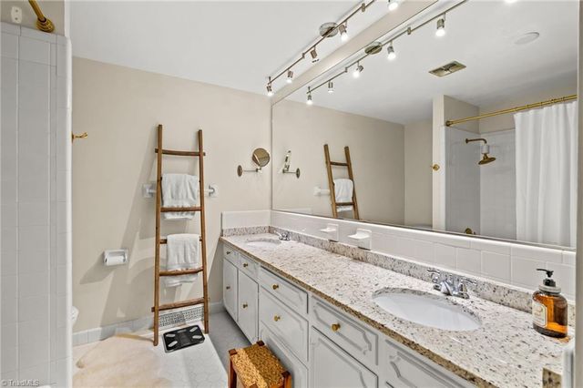 2786 Robinhood Road, Winston-salem, NC 27106
