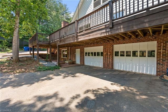 2786 Robinhood Road, Winston-salem, NC 27106