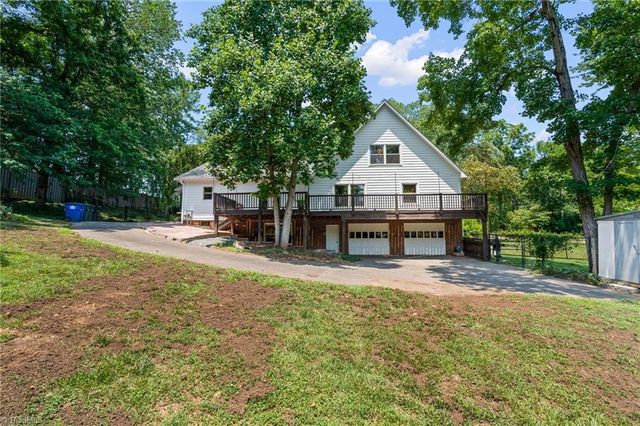 2786 Robinhood Road, Winston-salem, NC 27106