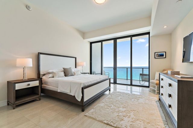 3100 N Ocean Drive H1804, Singer Island, FL 33404