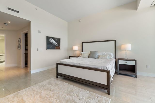 3100 N Ocean Drive H1804, Singer Island, FL 33404