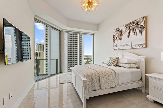 3100 N Ocean Drive H1804, Singer Island, FL 33404