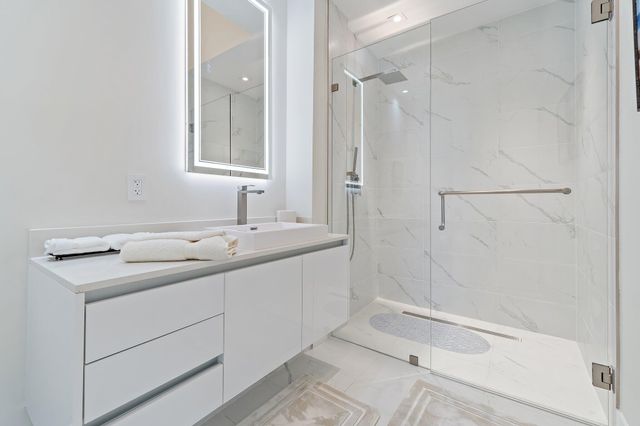 3100 N Ocean Drive H1804, Singer Island, FL 33404