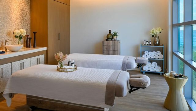 3100 N Ocean Drive H1804, Singer Island, FL 33404