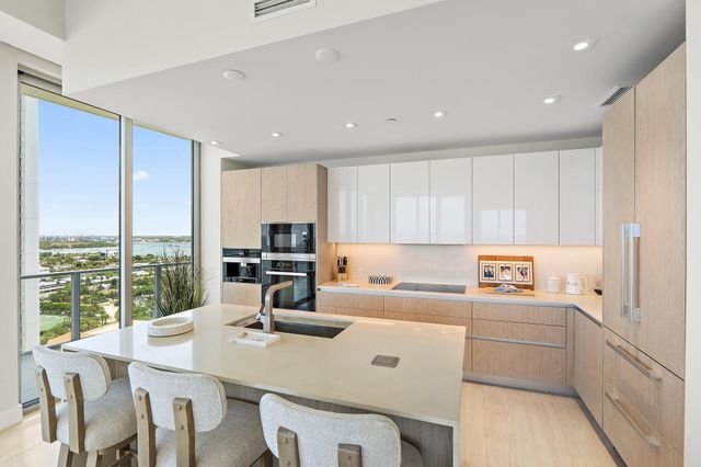 3100 N Ocean Drive H1804, Singer Island, FL 33404