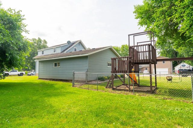 621 Dallas Street, Sauk City, WI 53583