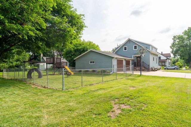 621 Dallas Street, Sauk City, WI 53583
