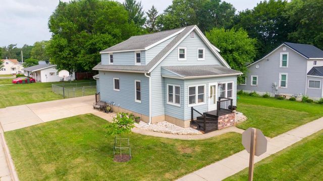621 Dallas Street, Sauk City, WI 53583
