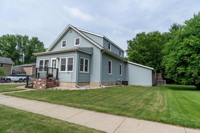 621 Dallas Street, Sauk City, WI 53583