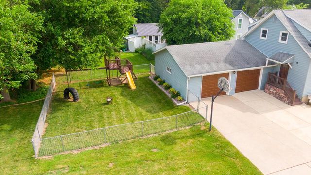 621 Dallas Street, Sauk City, WI 53583