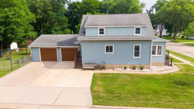 621 Dallas Street, Sauk City, WI 53583