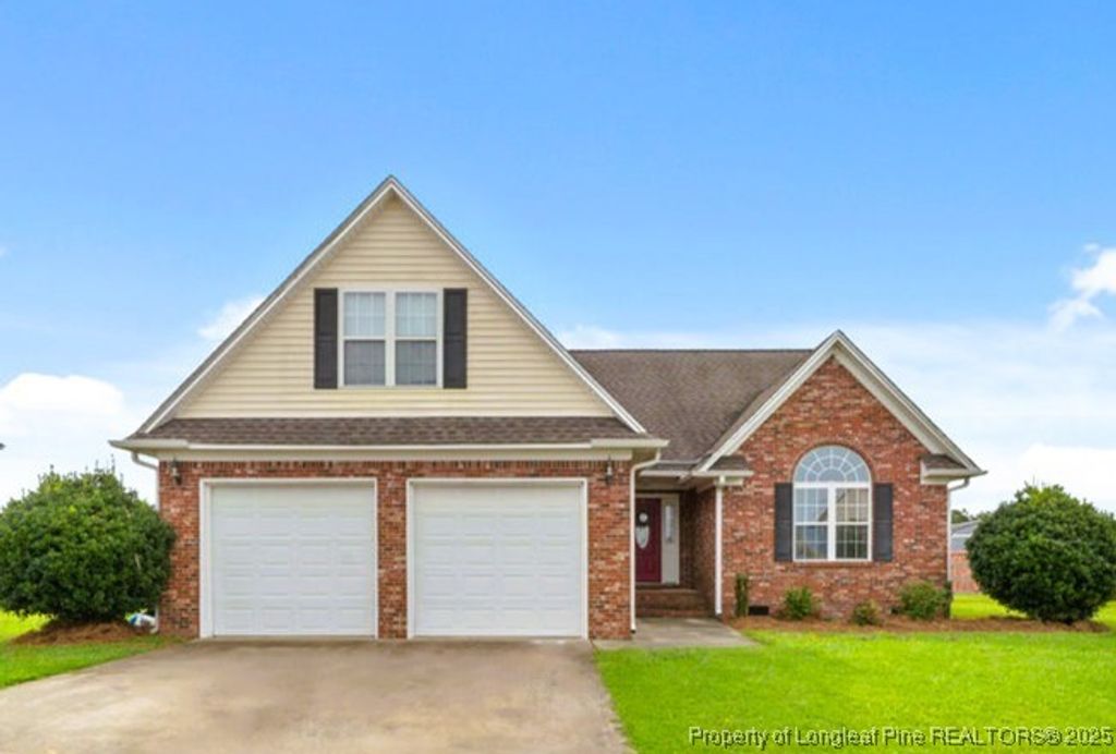 487 Morning Glory Drive, Raeford, NC 28376