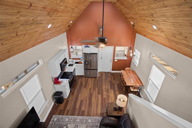 4785 S Us Highway 287, Crockett, TX 75835