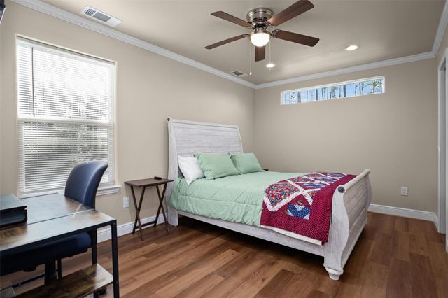 4785 S Us Highway 287, Crockett, TX 75835