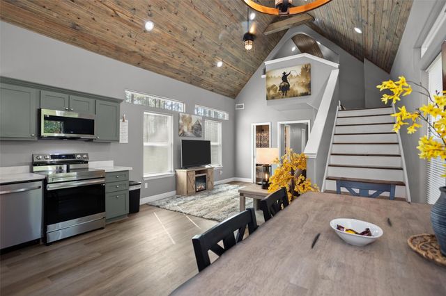 4785 S Us Highway 287, Crockett, TX 75835