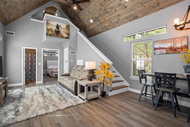 4785 S Us Highway 287, Crockett, TX 75835