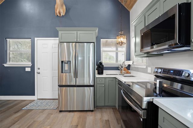 4785 S Us Highway 287, Crockett, TX 75835