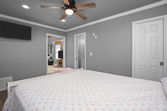 4785 S Us Highway 287, Crockett, TX 75835