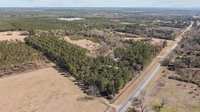 4785 S Us Highway 287, Crockett, TX 75835