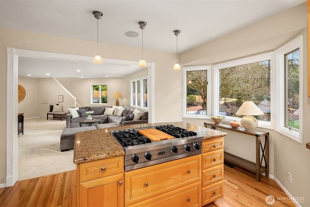 18605 NE 191st Street, Woodinville, WA 98077