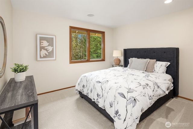 18605 NE 191st Street, Woodinville, WA 98077