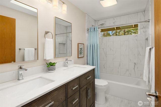 18605 NE 191st Street, Woodinville, WA 98077