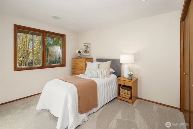 18605 NE 191st Street, Woodinville, WA 98077