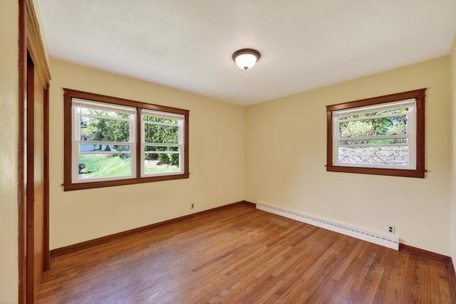 122 Gary Court, Sun Prairie, WI 53590