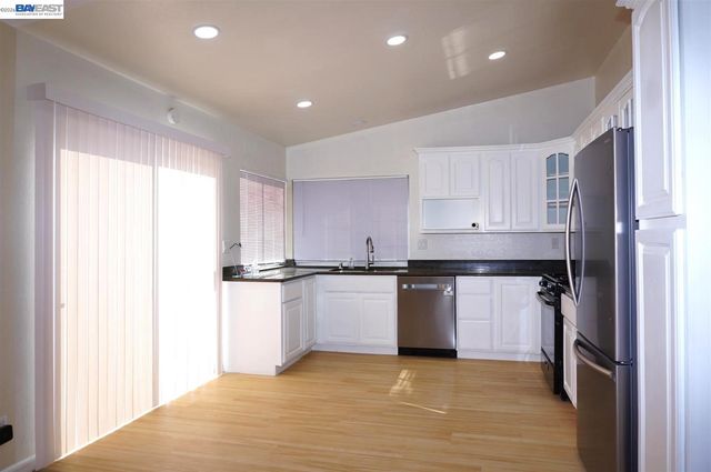 5064 Anaheim Loop, Union City, CA 94587