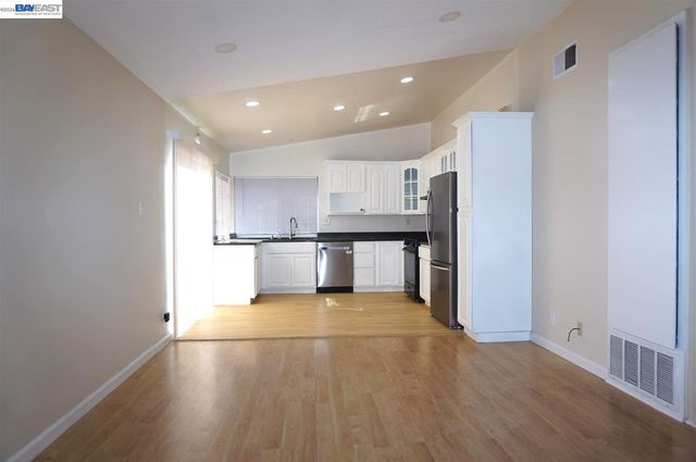 5064 Anaheim Loop, Union City, CA 94587