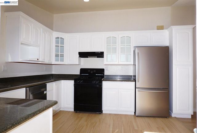 5064 Anaheim Loop, Union City, CA 94587