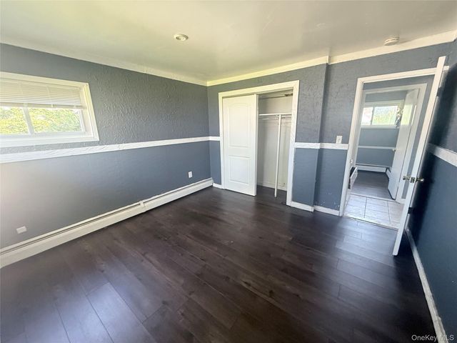 143 Red Maple Drive N, Levittown, NY 11756