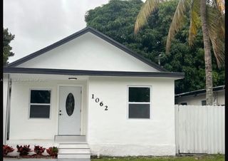 1062 NW 25th St, Miami, FL 33127